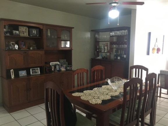Apartamento com 4 Quartos à Venda, 131 m² em Boa Viagem - Recife