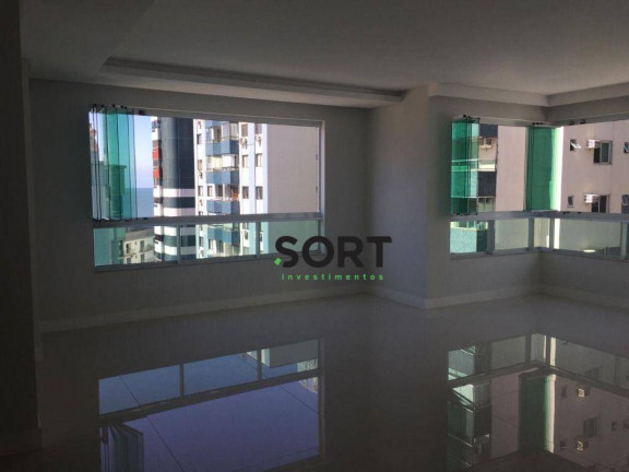 Imagem Apartamento com 3 Quartos à Venda, 145 m² em Centro - Balneário Camboriú