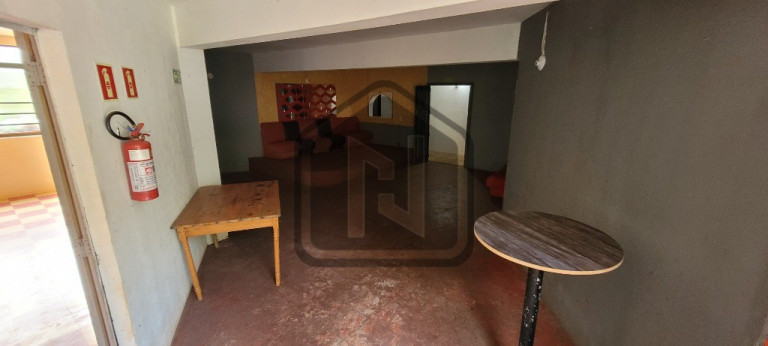 Imagem Imóvel com 26 Quartos à Venda, 1.005 m² em Maria Luiza - Cascavel