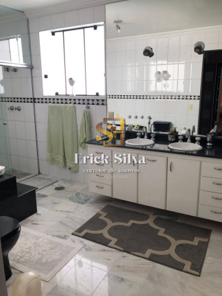 Imagem Casa com 3 Quartos à Venda, 307 m² em City Bussocaba - Osasco Imagem Casa com 3 Quartos à Venda, 307 m² em City Bussocaba - Osasco