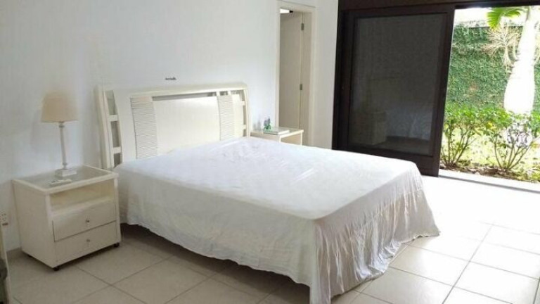 Imagem Casa com 5 Quartos à Venda, 900 m² Imagem Casa com 5 Quartos à Venda, 900 m²