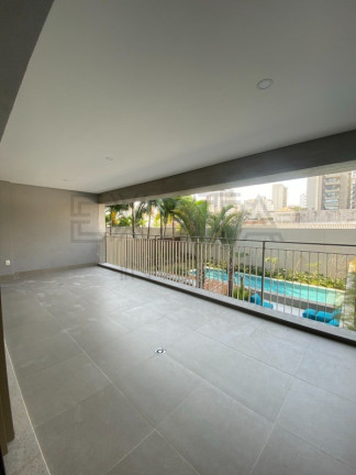 Imagem Imóvel com 3 Quartos à Venda, 149 m² em Moema - São Paulo Imagem Imóvel com 3 Quartos à Venda, 149 m² em Moema - São Paulo