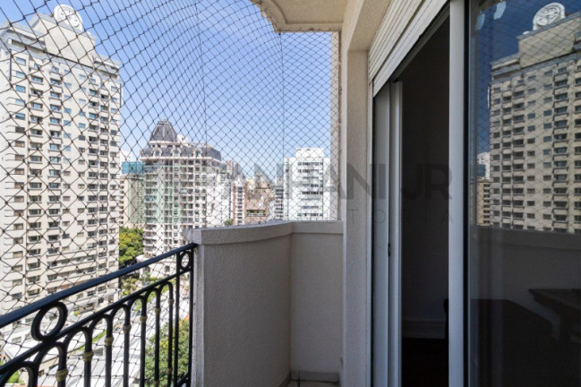 Imagem Imóvel com 3 Quartos à Venda, 261 m² em Itaim Bibi - São Paulo Imagem Imóvel com 3 Quartos à Venda, 261 m² em Itaim Bibi - São Paulo