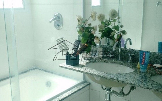 Imagem Apartamento com 3 Quartos para Alugar, 190 m² em Vila Adyana - São José Dos Campos