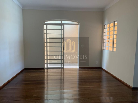 Imagem Casa com 4 Quartos à Venda, 250 m² em Jardim Das Indústrias - São José Dos Campos Imagem Casa com 4 Quartos à Venda, 250 m² em Jardim Das Indústrias - São José Dos Campos