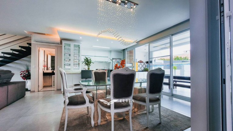 Imagem Sobrado com 4 Quartos à Venda, 246 m² em Tabuleiro - Barra Velha