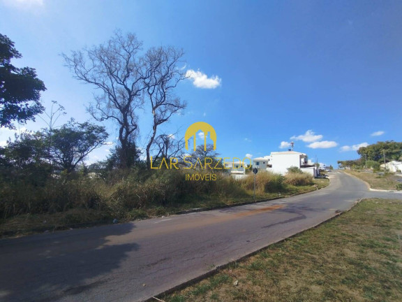 Terreno à Venda, 360 m² em Masterville - Sarzedo