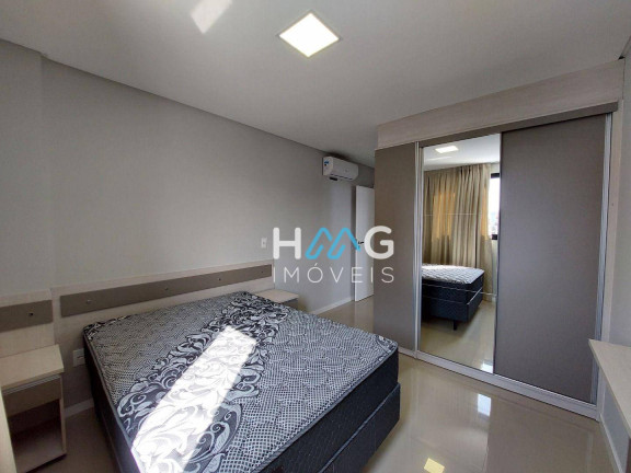 Imagem Apartamento com 3 Quartos para Alugar, 124 m² em Meia Praia - Itapema