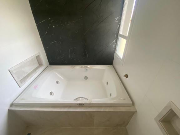 Imagem Casa com 3 Quartos à Venda, 237 m² em Torres - Torres Imagem Casa com 3 Quartos à Venda, 237 m² em Torres - Torres