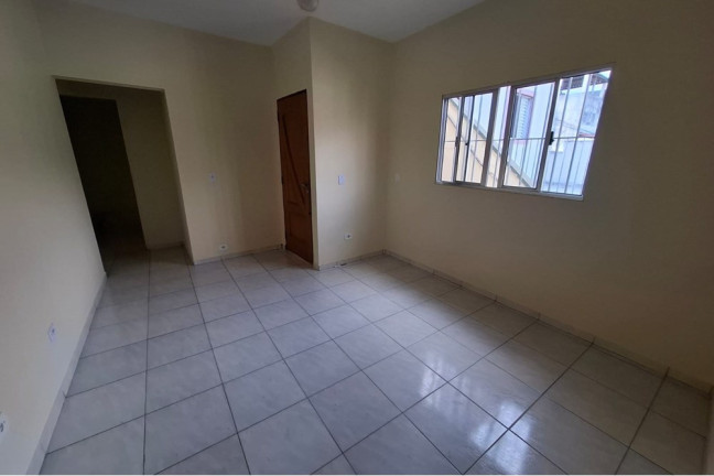 Casa com 2 Quartos para Alugar, 75 m² em Vila Guedes - São Paulo