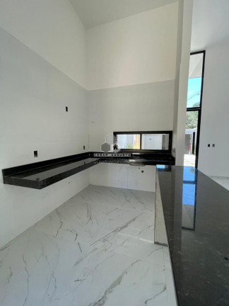 Imagem Casa com 3 Quartos à Venda, 106 m² em Precabura - Eusébio