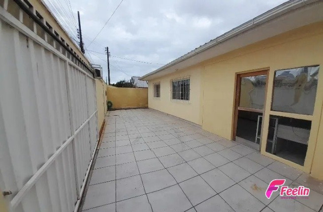 Imagem Casa com 2 Quartos à Venda, 190 m² em São João Do Rio Vermelho - Florianópolis Imagem Casa com 2 Quartos à Venda, 190 m² em São João Do Rio Vermelho - Florianópolis