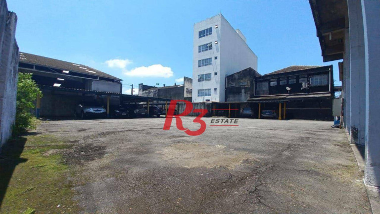 Terreno à Venda ou Locação, 1.500 m² em Centro - Santos