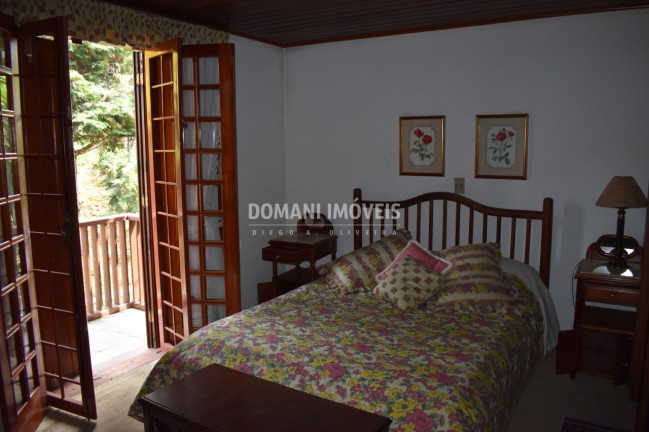 Imagem Imóvel com 3 Quartos à Venda, 142 m² em Região De Capivari - Campos Do Jordão Imagem Imóvel com 3 Quartos à Venda, 142 m² em Região De Capivari - Campos Do Jordão