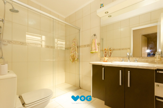 Imagem Casa com 3 Quartos à Venda, 230 m² em Petrópolis - Porto Alegre