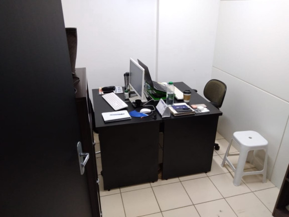 Imagem Sala Comercial à Venda, 109 m² em Centro - Florianópolis Imagem Sala Comercial à Venda, 109 m² em Centro - Florianópolis