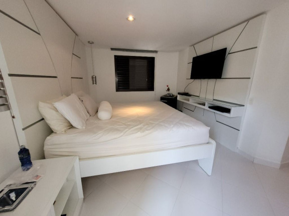 Imagem Apartamento com 3 Quartos à Venda ou Locação, 195 m² em Pitangueiras - Guarujá Imagem Apartamento com 3 Quartos à Venda ou Locação, 195 m² em Pitangueiras - Guarujá