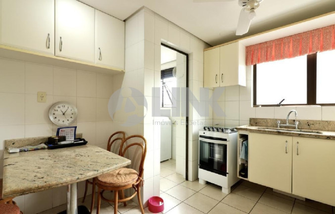 Imagem Apartamento com 3 Quartos à Venda, 148 m² em Petrópolis - Porto Alegre