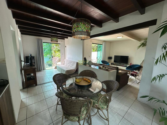 Imagem Casa com 3 Quartos à Venda, 158 m² em Centro - Porto Belo Imagem Casa com 3 Quartos à Venda, 158 m² em Centro - Porto Belo