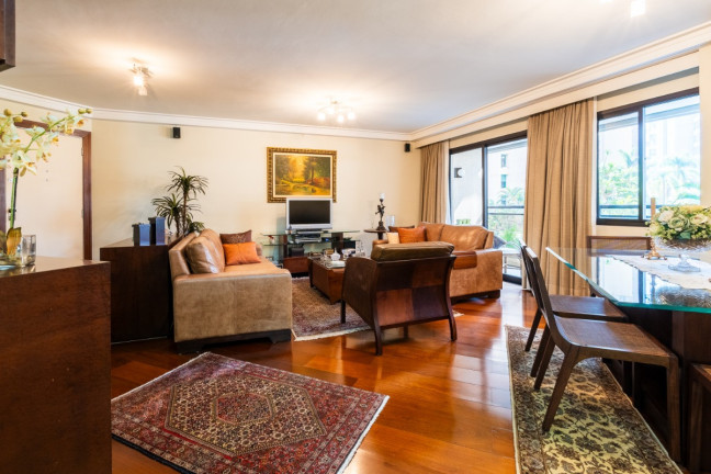 Imagem Apartamento com 3 Quartos à Venda, 120 m² em Moema - São Paulo