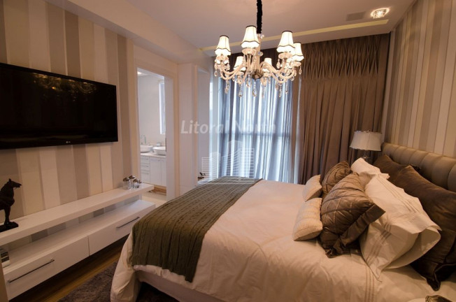 Imagem Apartamento com 4 Quartos à Venda, 206 m² em Centro - Balneário Camboriú Imagem Apartamento com 4 Quartos à Venda, 206 m² em Centro - Balneário Camboriú