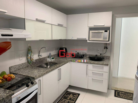 Imagem Apartamento com 3 Quartos à Venda, 104 m² em Braga - Cabo Frio
