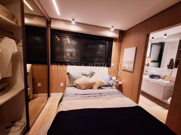 Imagem Apartamento com 3 Quartos à Venda, 73 m² em Boa Vista - Curitiba