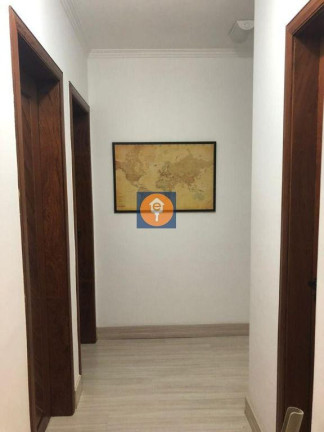 Imagem Apartamento com 4 Quartos à Venda, 206 m²