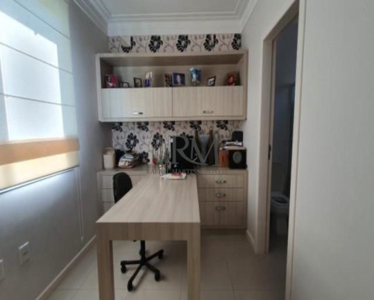 Imagem Casa com 4 Quartos à Venda, em Córrego Grande - Florianópolis Imagem Casa com 4 Quartos à Venda, em Córrego Grande - Florianópolis