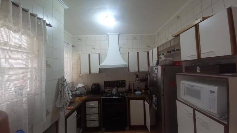 Imagem Casa com 4 Quartos à Venda, 190 m² em Jardim Nova Europa - Campinas Imagem Casa com 4 Quartos à Venda, 190 m² em Jardim Nova Europa - Campinas