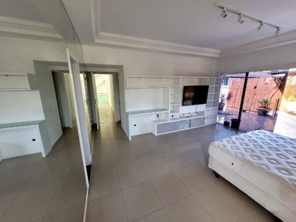 Imagem Casa com 5 Quartos à Venda, 750 m² em Barra Da Tijuca - Rio De Janeiro Imagem Casa com 5 Quartos à Venda, 750 m² em Barra Da Tijuca - Rio De Janeiro