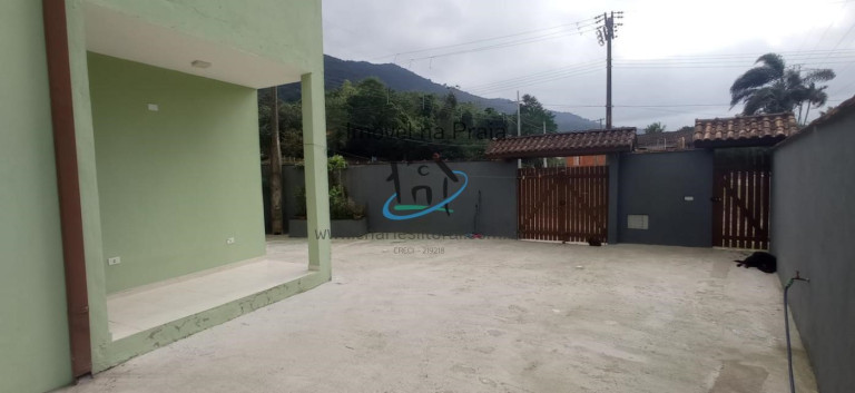 Imagem Casa com 4 Quartos à Venda, 211 m² em Praia Da Lagoinha - Ubatuba