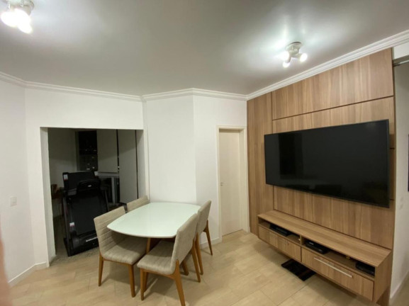 Imagem Imóvel com 2 Quartos à Venda, 65 m² Imagem Imóvel com 2 Quartos à Venda, 65 m²