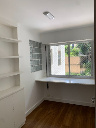 Imagem Imóvel com 3 Quartos à Venda, 150 m² em Vila Nova Conceição - São Paulo Imagem Imóvel com 3 Quartos à Venda, 150 m² em Vila Nova Conceição - São Paulo