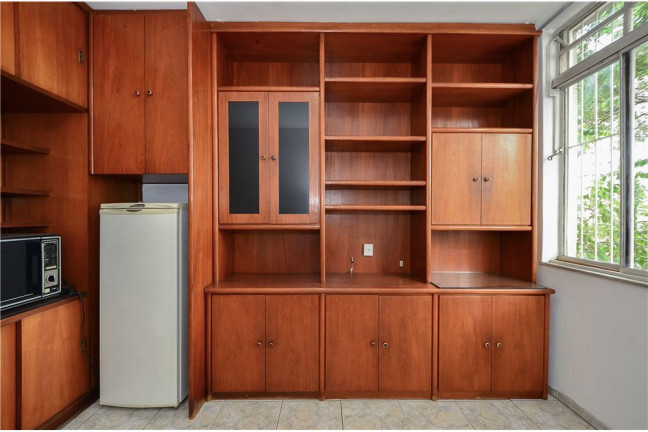Imagem Imóvel com 1 Quarto à Venda, em Higienópolis - São Paulo Imagem Imóvel com 1 Quarto à Venda, em Higienópolis - São Paulo