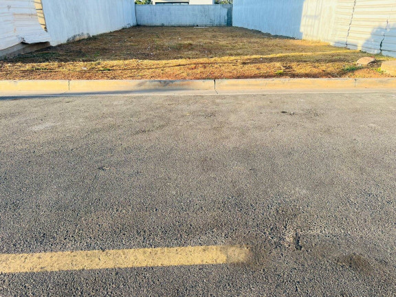 Terreno à Venda, 300 m² em Morada Dos Nobres - Cuiabá