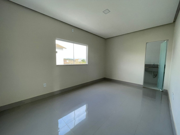 Imagem Casa com 3 Quartos à Venda, 200 m² em Candeias - Vitória Da Conquista