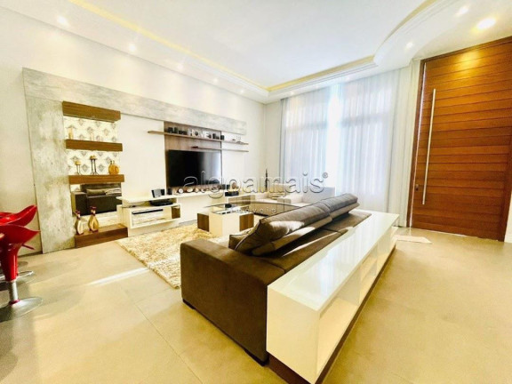 Imagem Casa com 3 Quartos à Venda, 200 m² em Centro - Xangri-lá