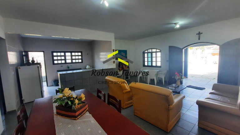 Imagem Casa com 2 Quartos à Venda, 300 m² em Massaguaçu - Caraguatatuba Imagem Casa com 2 Quartos à Venda, 300 m² em Massaguaçu - Caraguatatuba