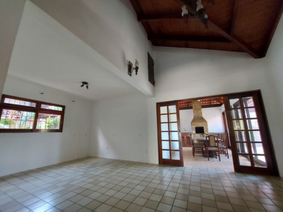 Imagem Casa com 4 Quartos à Venda, 280 m² em Velha - Blumenau