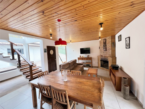 Imagem Casa com 3 Quartos à Venda, 400 m² em Granja Viana Ii - Cotia Imagem Casa com 3 Quartos à Venda, 400 m² em Granja Viana Ii - Cotia