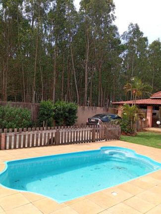 Imagem Casa com 3 Quartos à Venda, 580 m² em Jardim Universitário - Arapongas Imagem Casa com 3 Quartos à Venda, 580 m² em Jardim Universitário - Arapongas