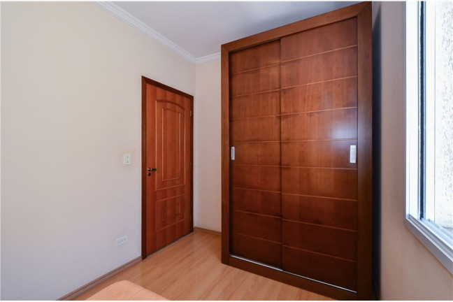 Imagem Casa com 4 Quartos à Venda, 220 m² em Parque São Domingos - São Paulo Imagem Casa com 4 Quartos à Venda, 220 m² em Parque São Domingos - São Paulo