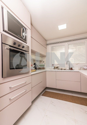Imagem Apartamento com 3 Quartos à Venda, 129 m² em Menino Deus - Porto Alegre Imagem Apartamento com 3 Quartos à Venda, 129 m² em Menino Deus - Porto Alegre