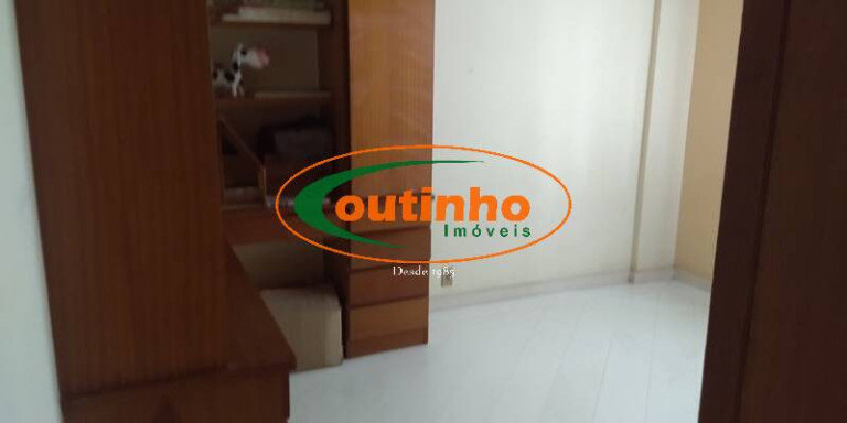 Imagem Apartamento com 3 Quartos à Venda, 114 m² em Tijuca - Rio De Janeiro Imagem Apartamento com 3 Quartos à Venda, 114 m² em Tijuca - Rio De Janeiro