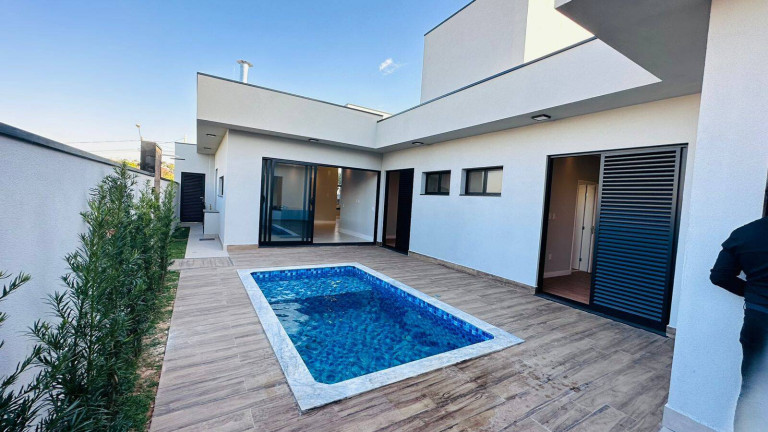 Imagem Casa com 3 Quartos à Venda, 300 m² em Roncáglia - Valinhos