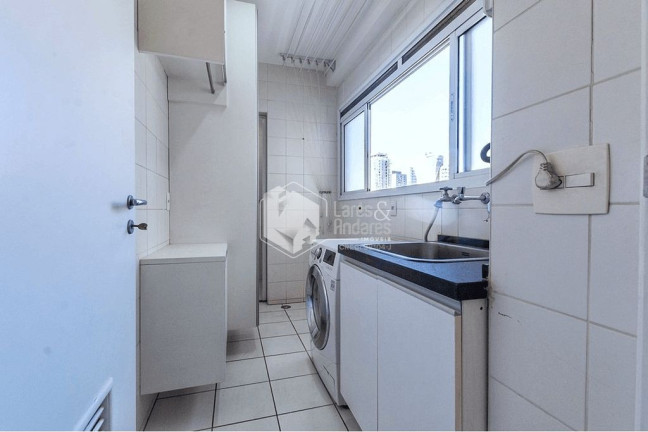 Imagem Apartamento com 3 Quartos à Venda, 159 m² em Santo Amaro - São Paulo