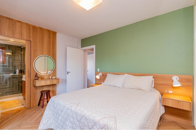 Imagem Apartamento com 3 Quartos à Venda, 120 m² em Menino Deus - Porto Alegre