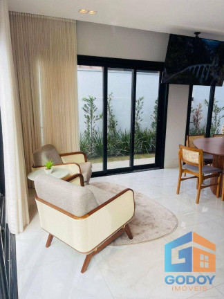 Imagem Sobrado com 3 Quartos à Venda, 265 m² em Jardim Imperial - Cuiabá