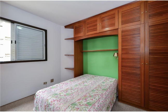 Imagem Imóvel com 3 Quartos à Venda,  em Moema - São Paulo